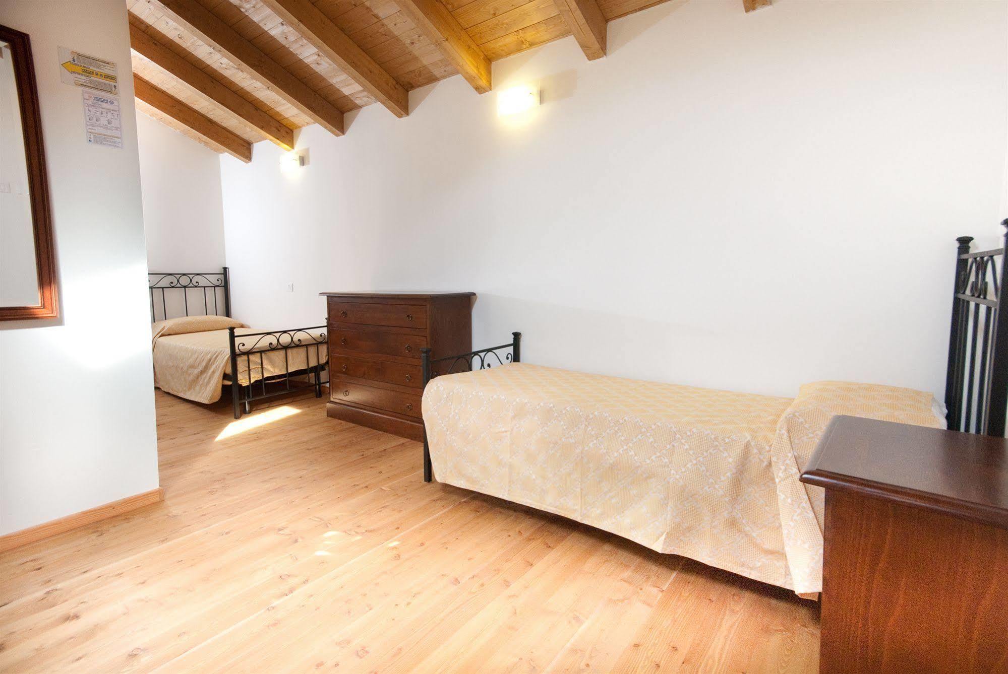 Residenza Le Due Torri Lejlighedshotel Riva del Garda Eksteriør billede